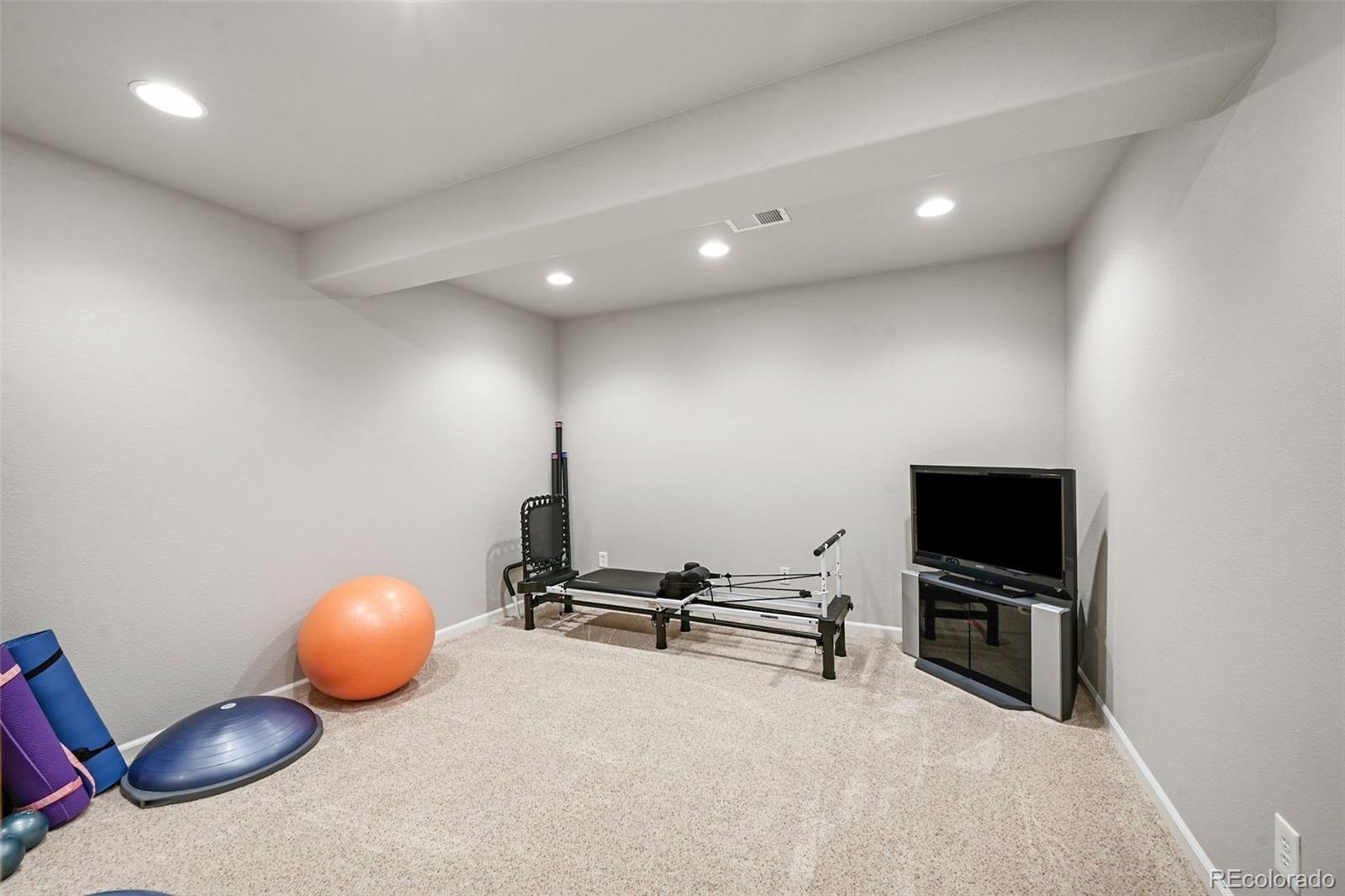 6234 Secrest Street Arvada CO 80403