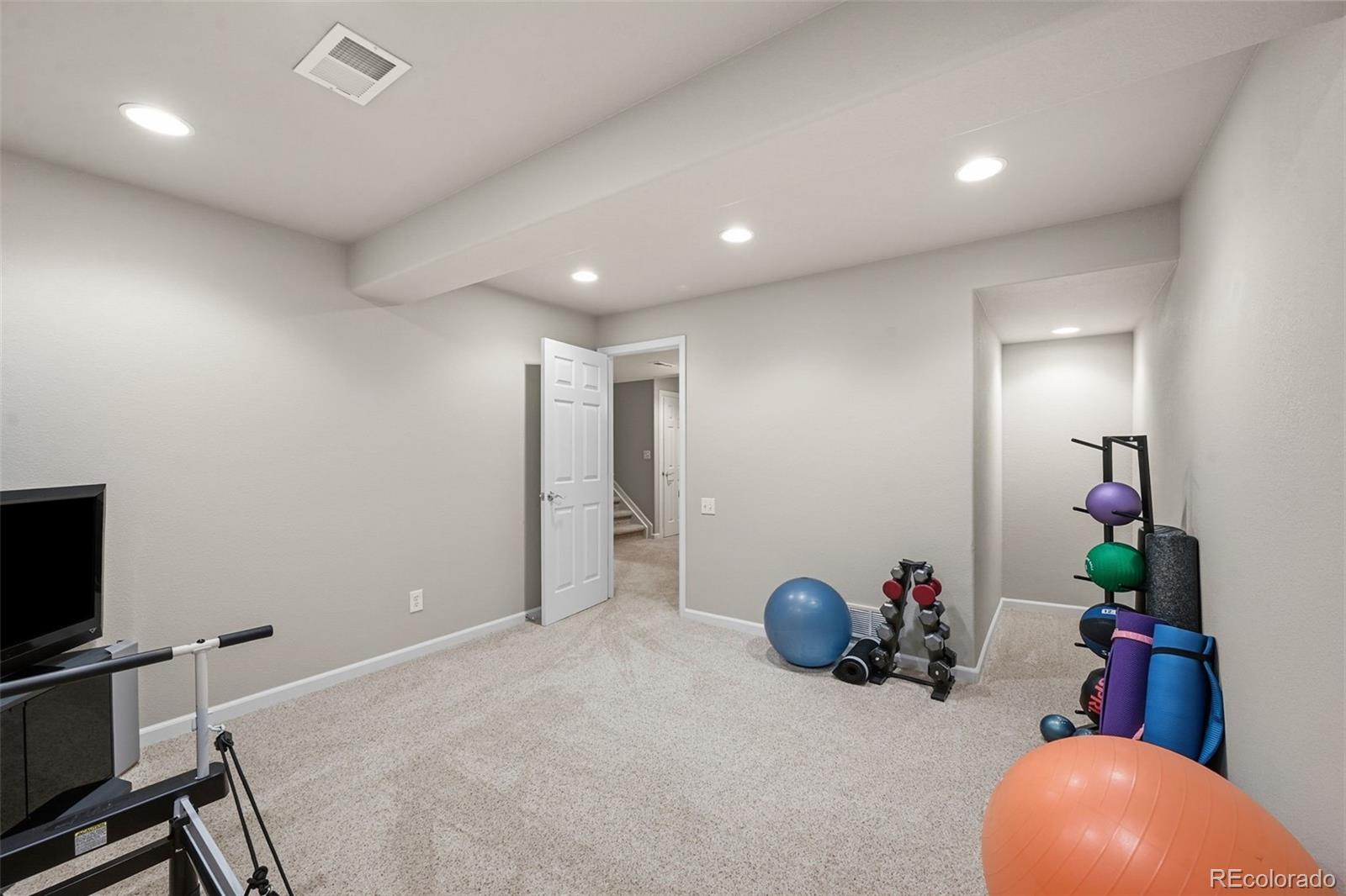6234 Secrest Street Arvada CO 80403