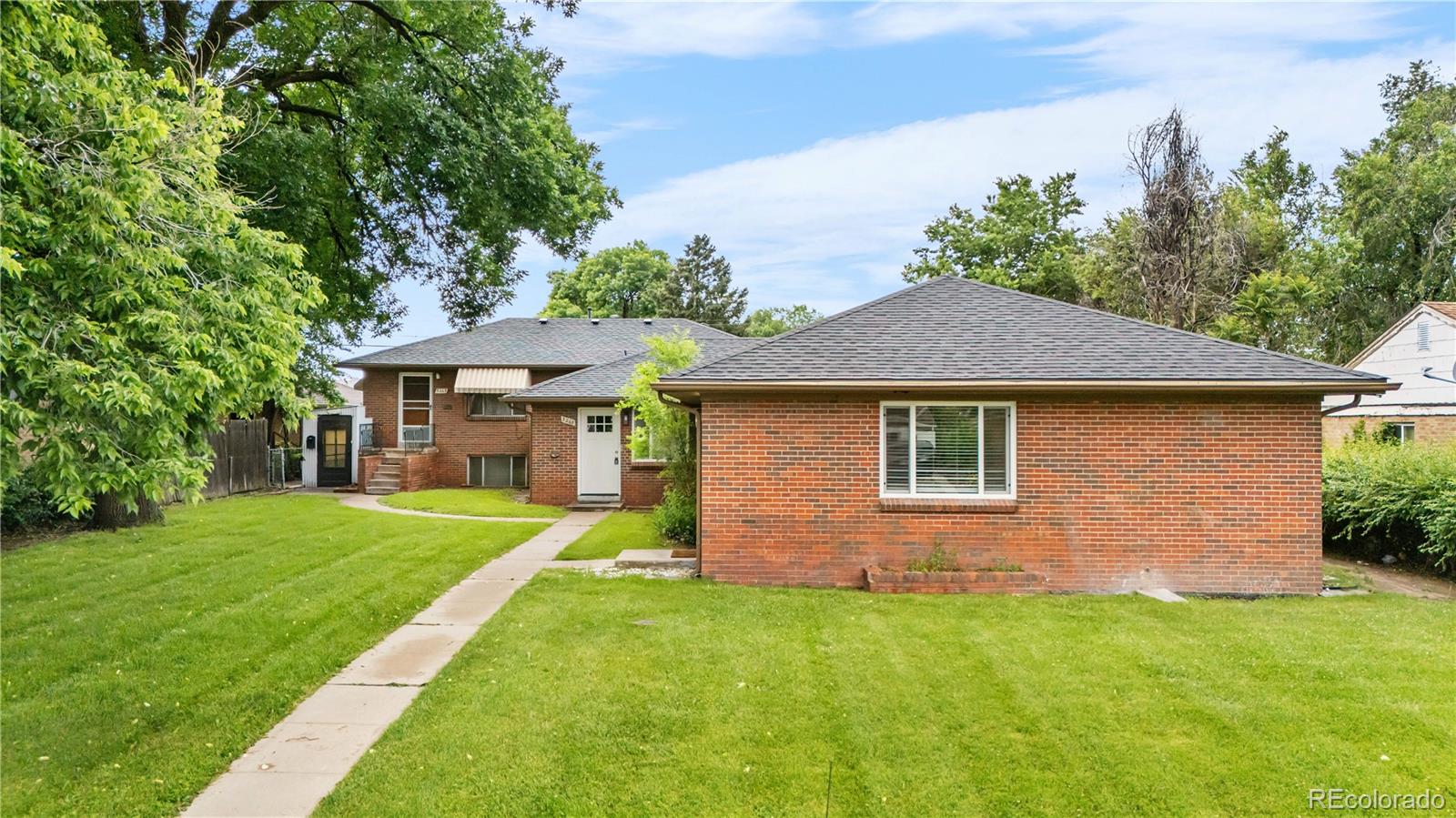 3271 Krameria Street Denver CO 80207