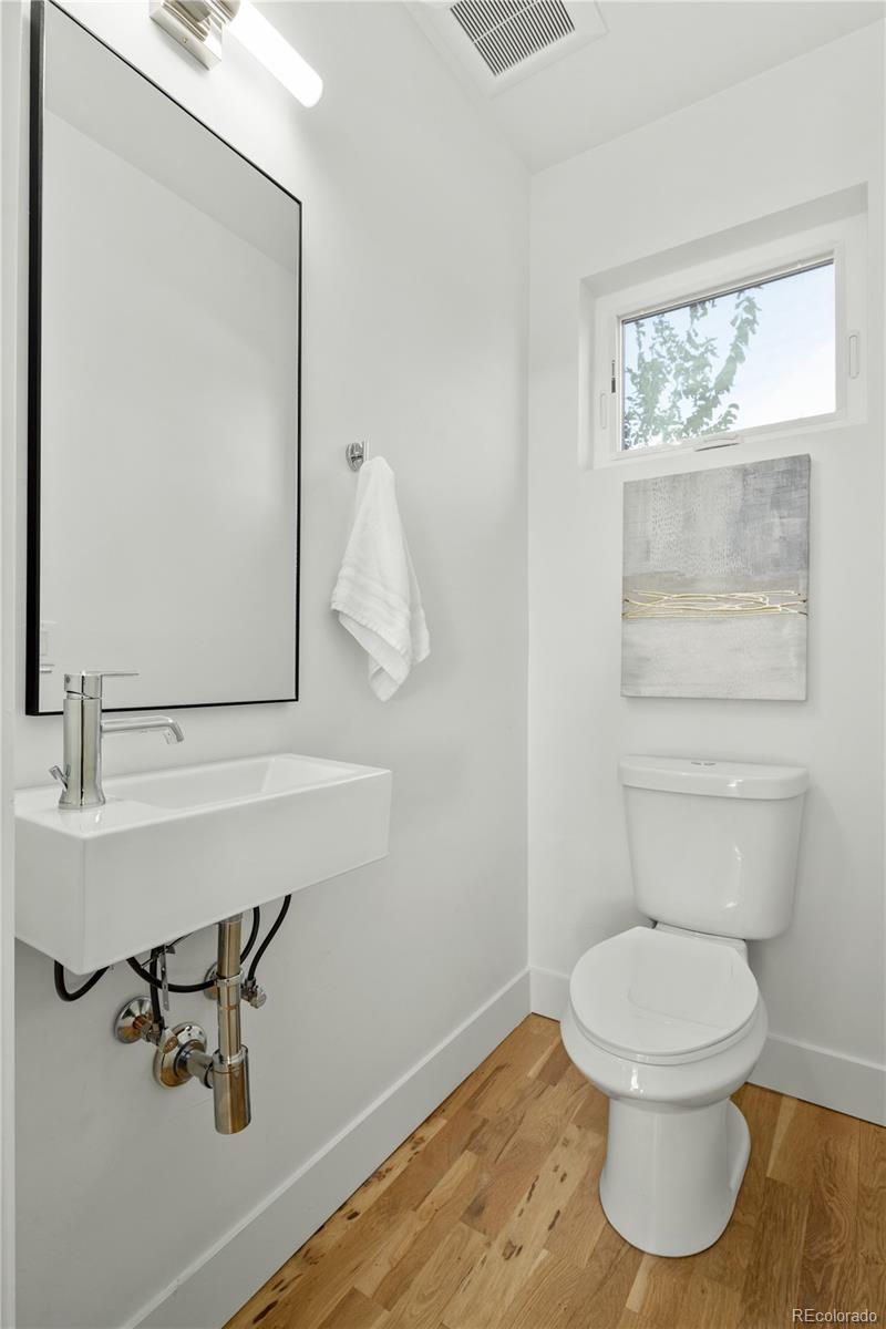 1682 Tabor Street Lakewood CO 80215