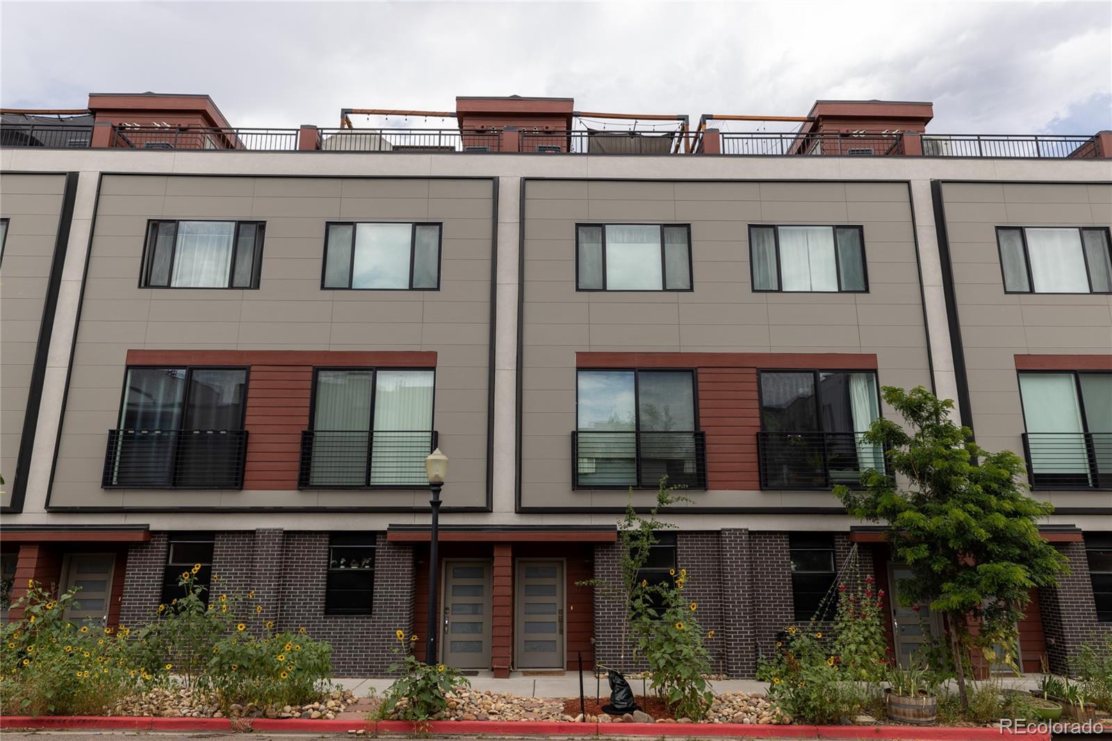 2350 Tremont Place Denver CO 80205