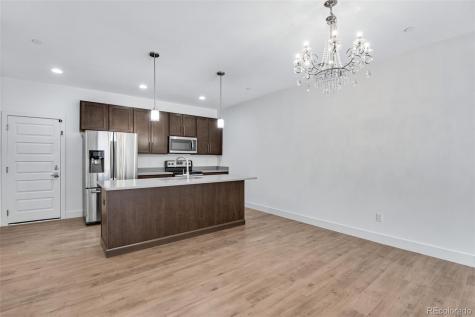 19570 E Sunset Circle Aurora CO 80015
