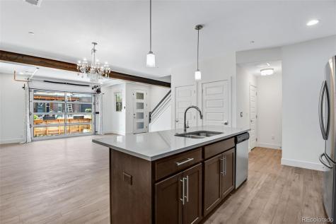 19570 E Sunset Circle Aurora CO 80015