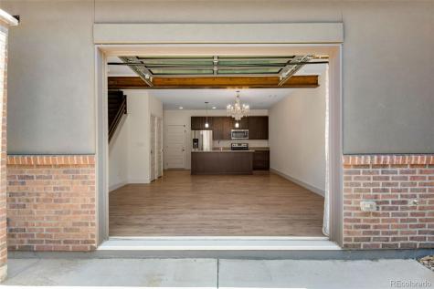 19570 E Sunset Circle Aurora CO 80015