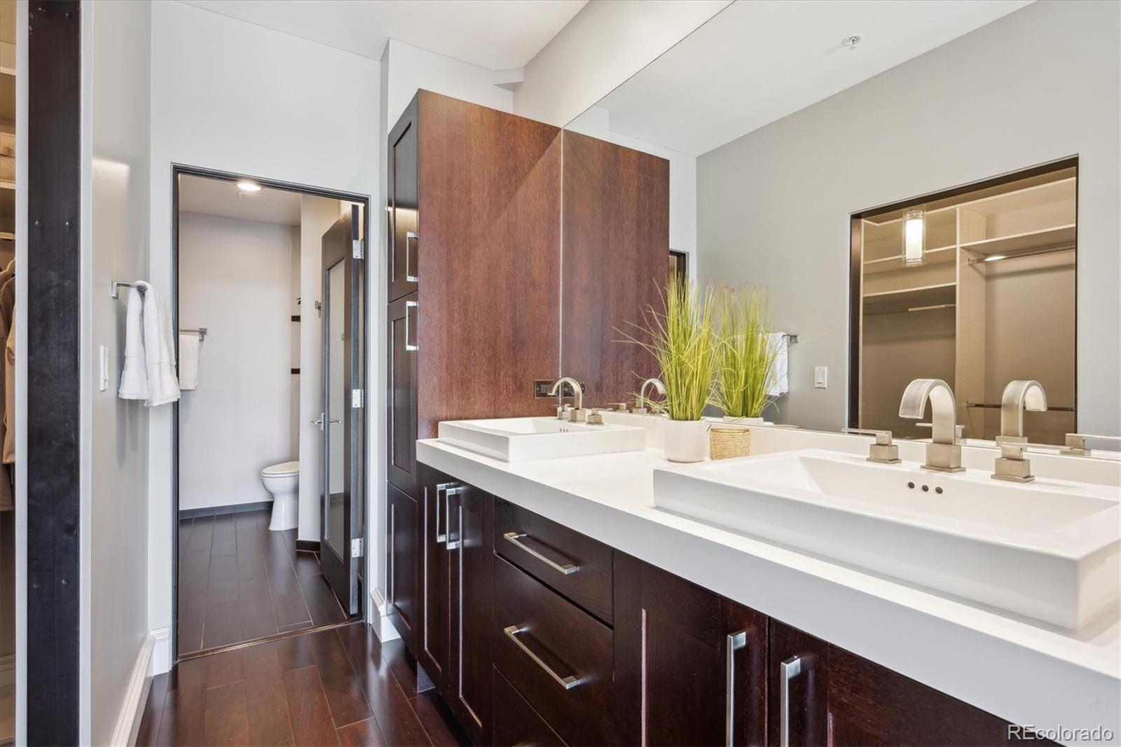 4875 S Monaco Street Denver CO 80237