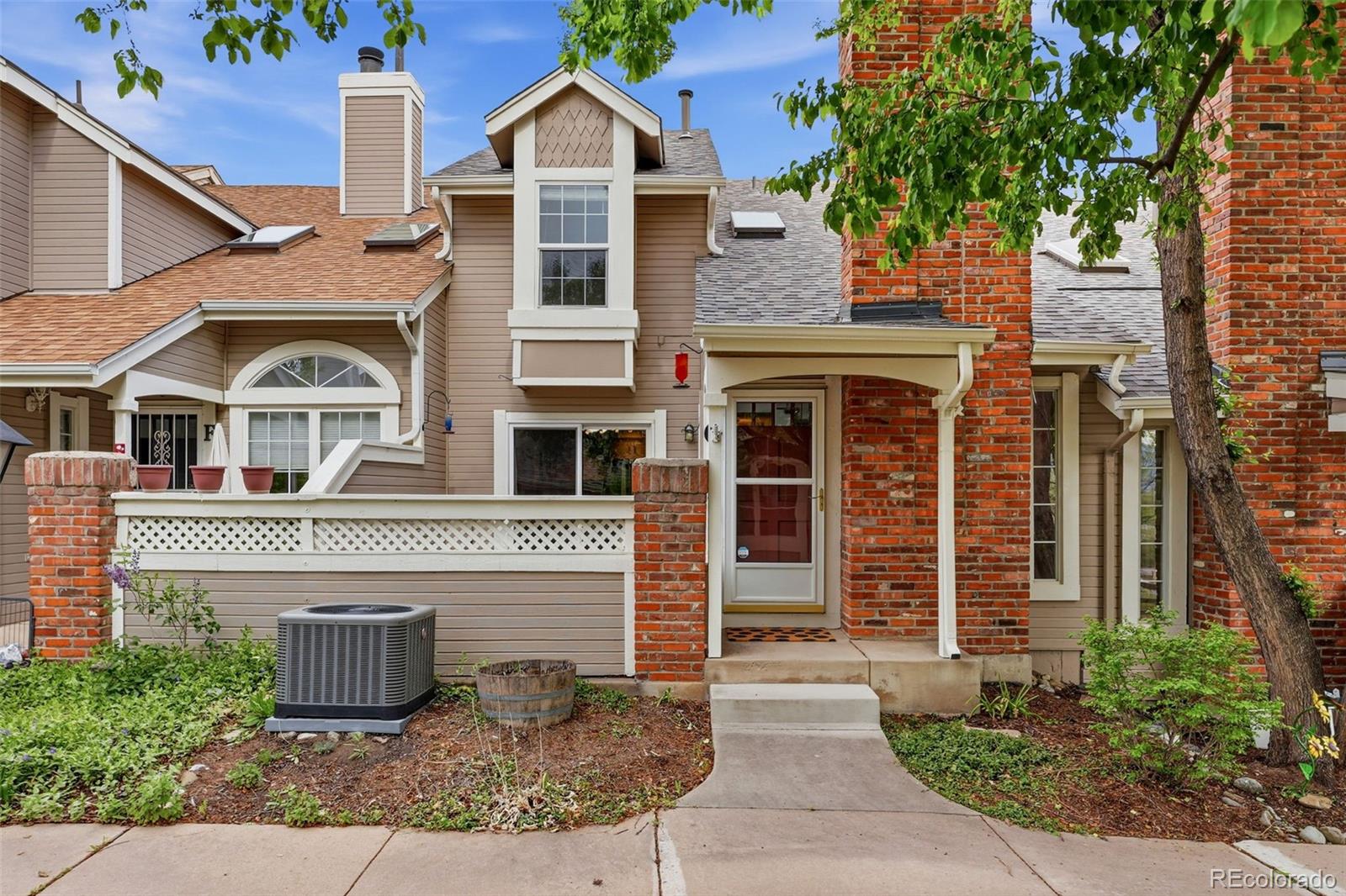 2892 W Long Circle Littleton CO 80120