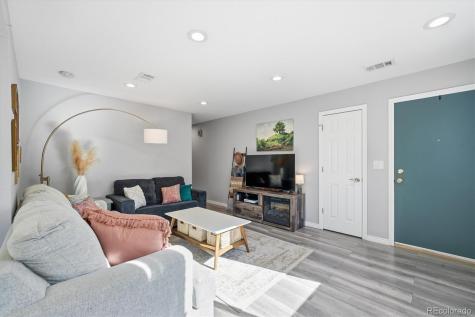 9775 Croke Drive Thornton CO 80260