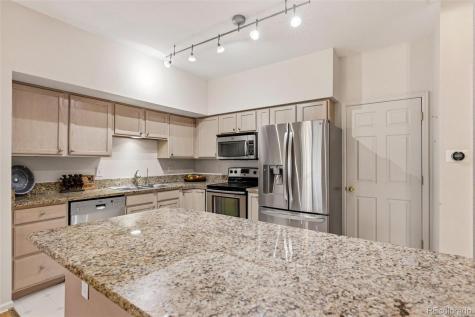 4003 S Carson Street Aurora CO 80014