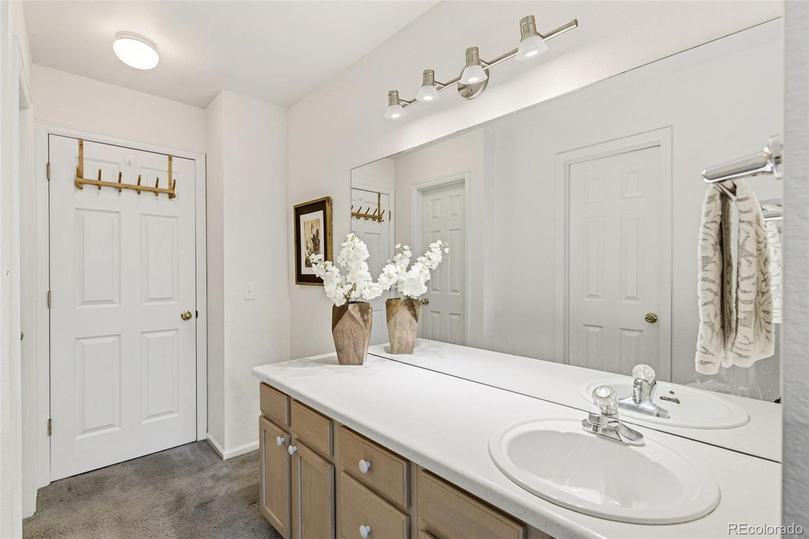 4003 S Carson Street Aurora CO 80014
