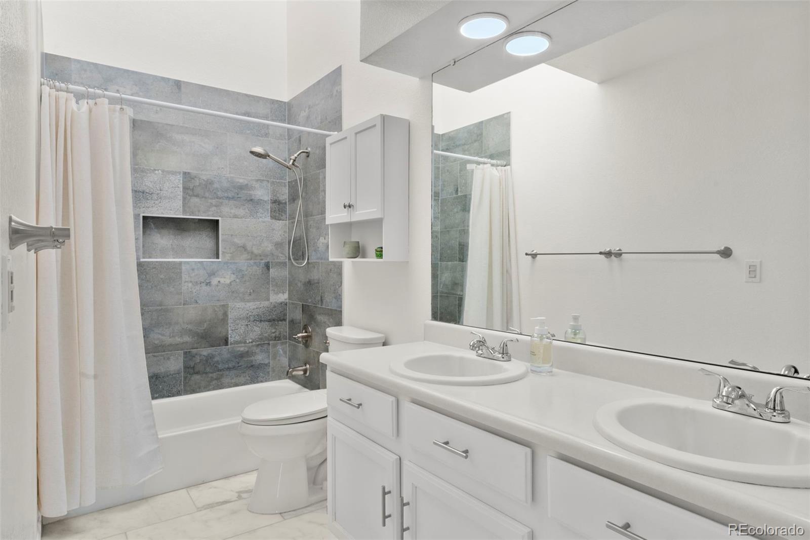 12535 E Tennessee Circle Aurora CO 80012