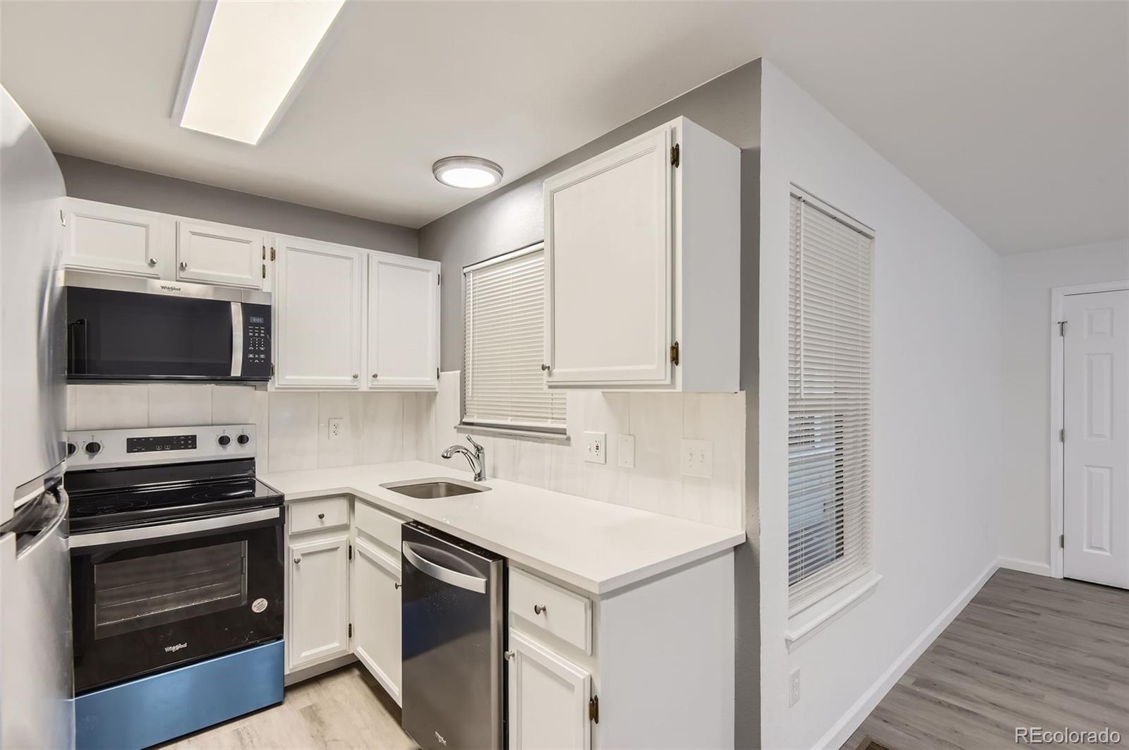 932 S Dearborn Aurora CO 80012