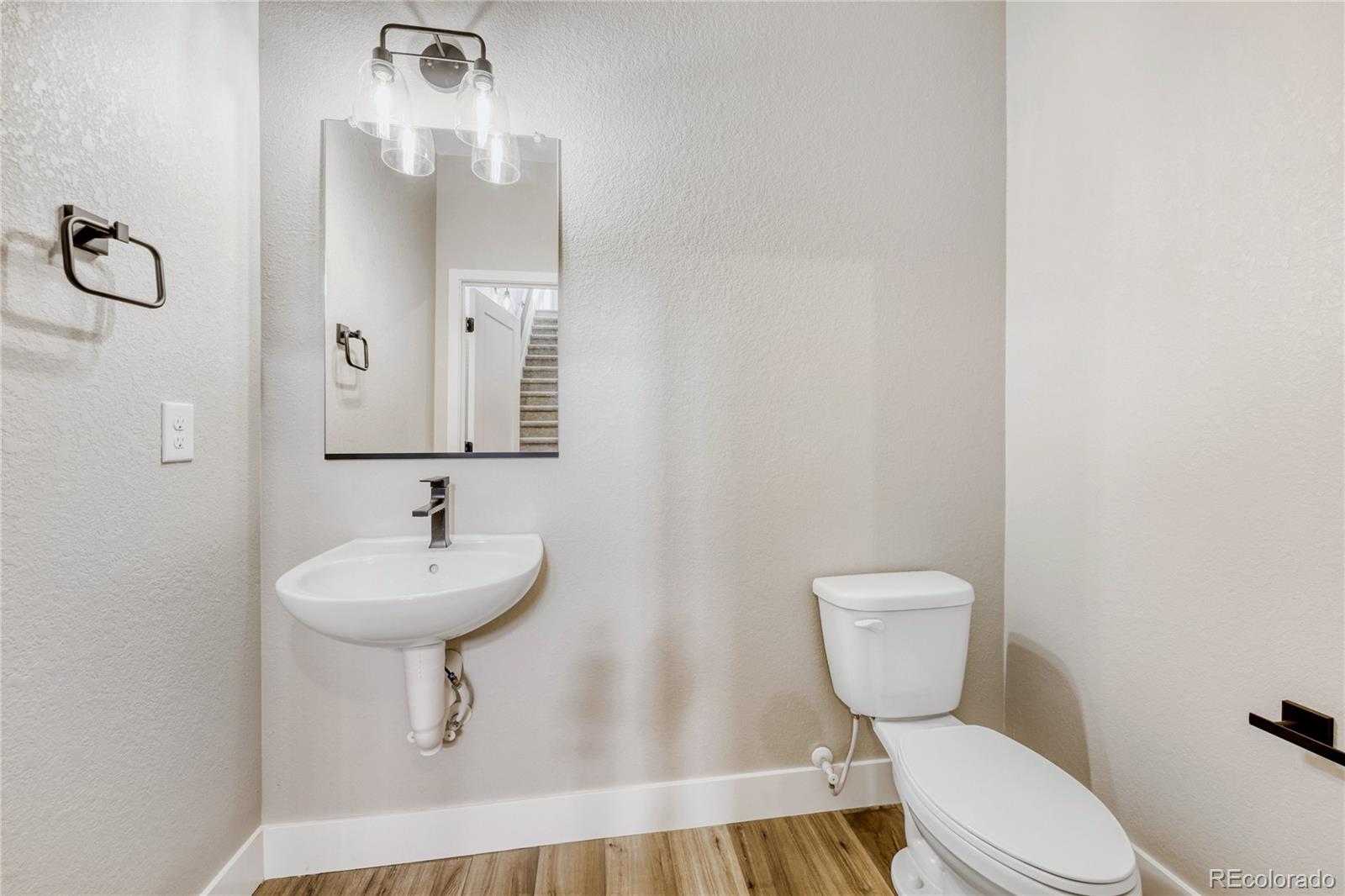 15508 W Washburn Avenue Lakewood CO 80228