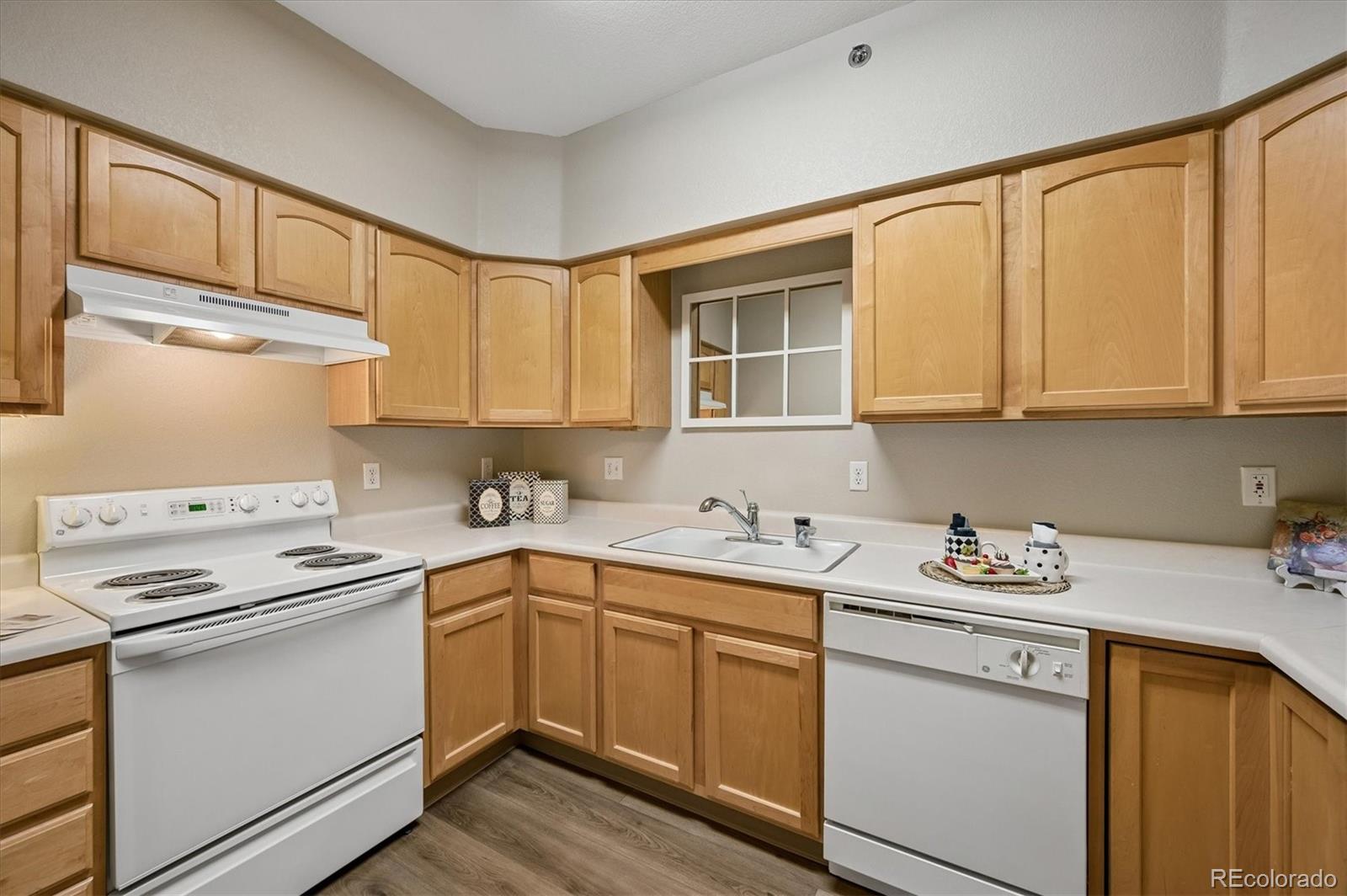 2896 W Riverwalk Circle Littleton CO 80123