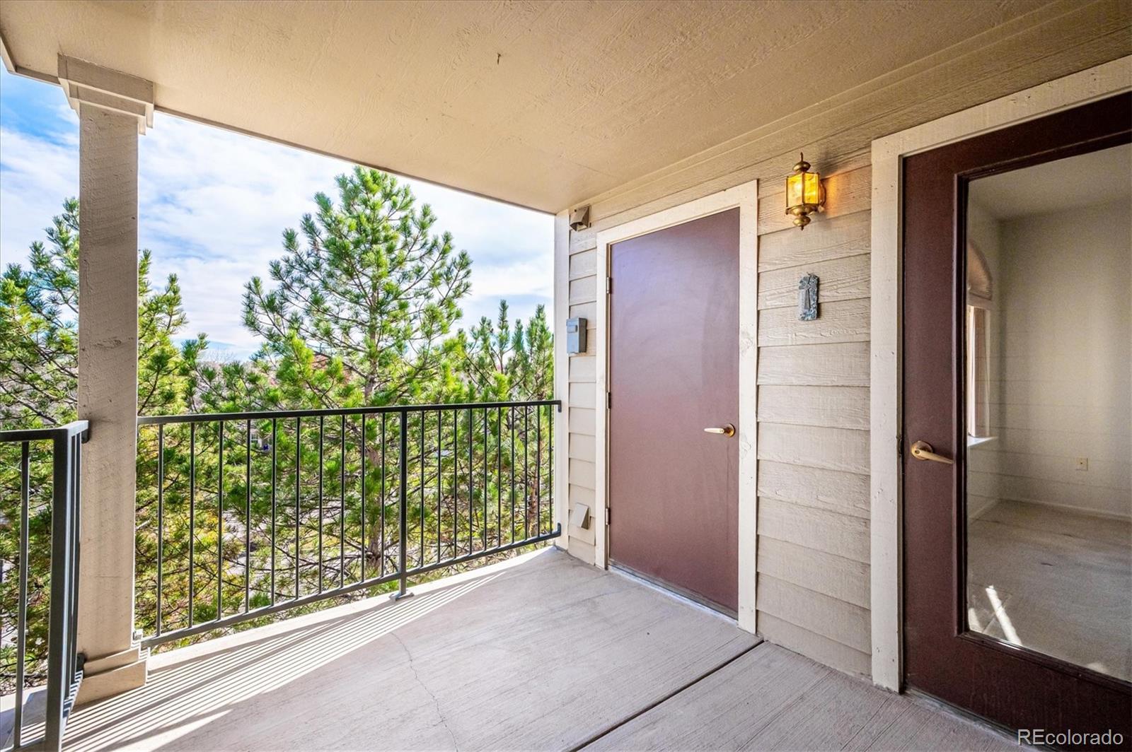 2896 W Riverwalk Circle Littleton CO 80123