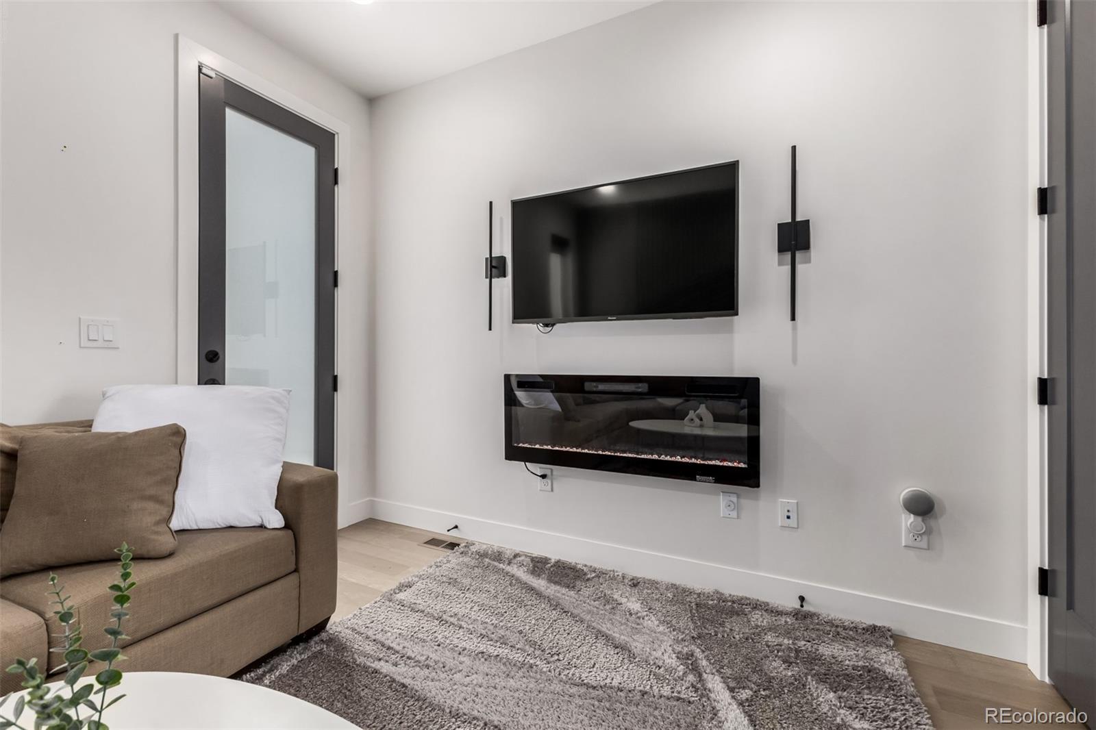 2588 S Broadway Denver CO 80210