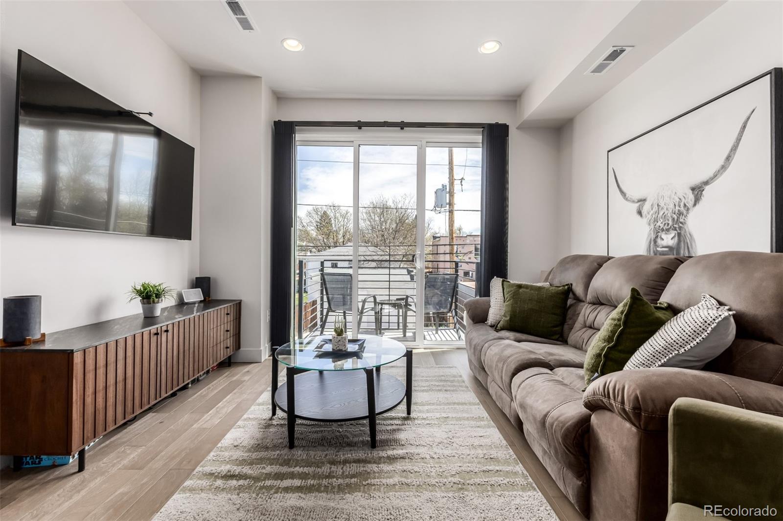 2588 S Broadway Denver CO 80210