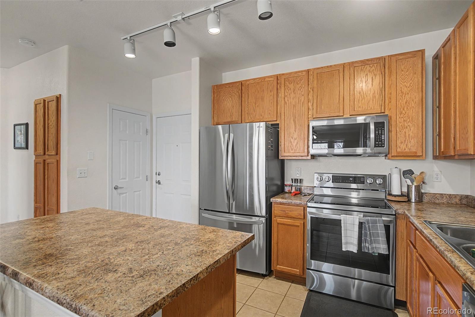 15470 Canyon Rim Drive Englewood CO 80112