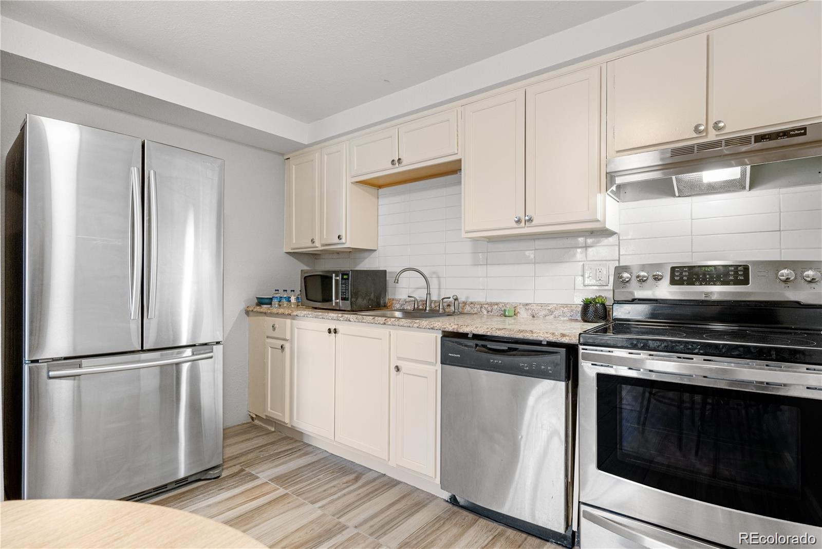 1304 S Parker Road Denver CO 80231