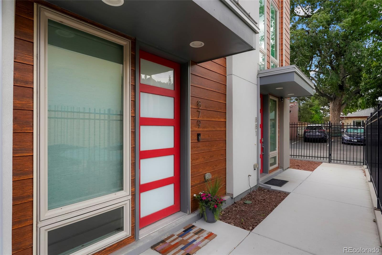 879 Delaware Street Denver CO 80204