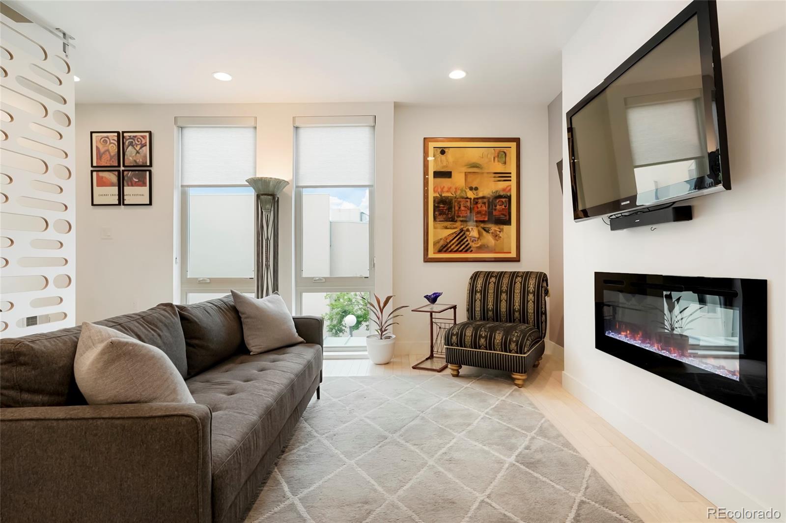879 Delaware Street Denver CO 80204