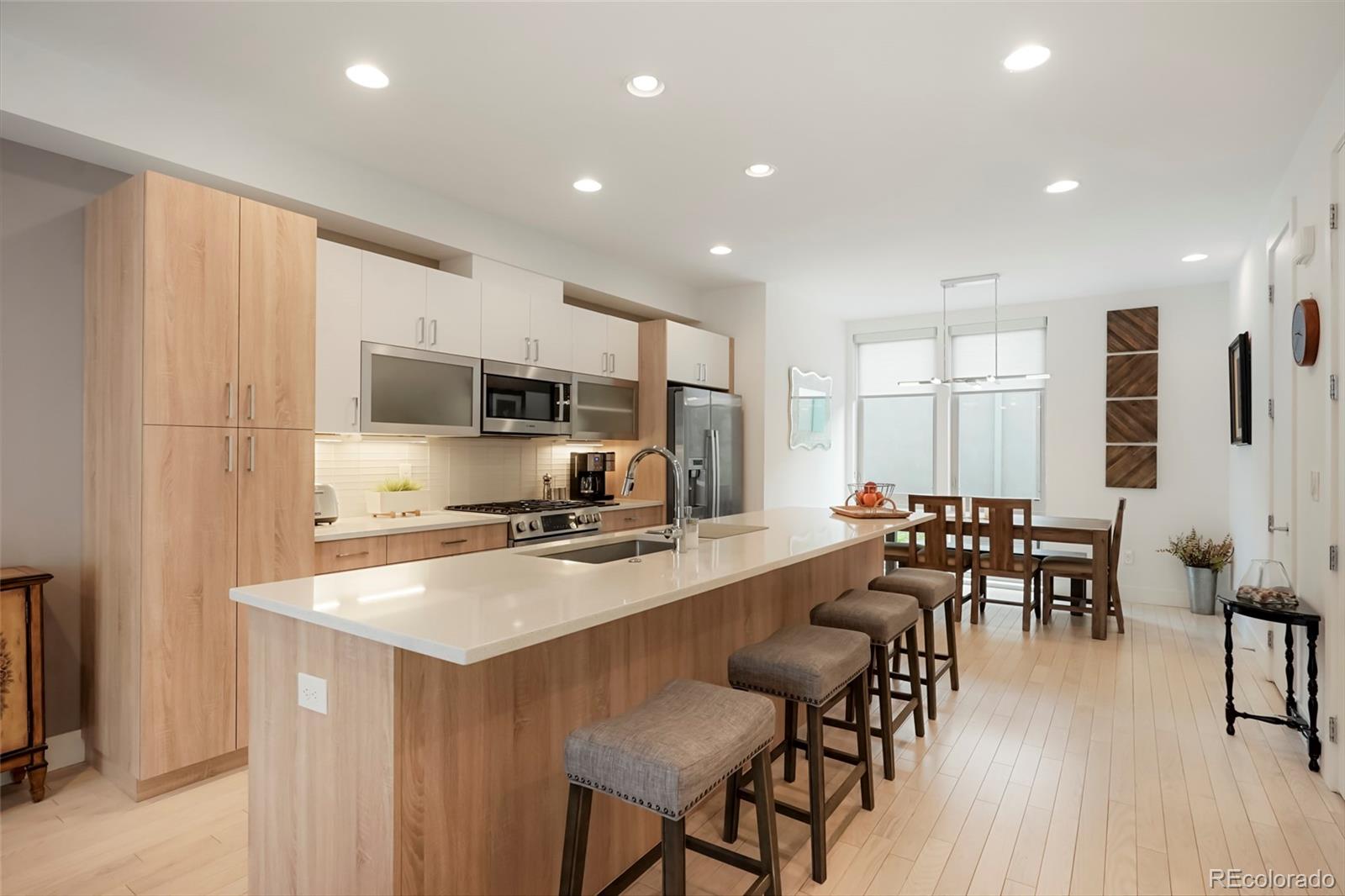 879 Delaware Street Denver CO 80204
