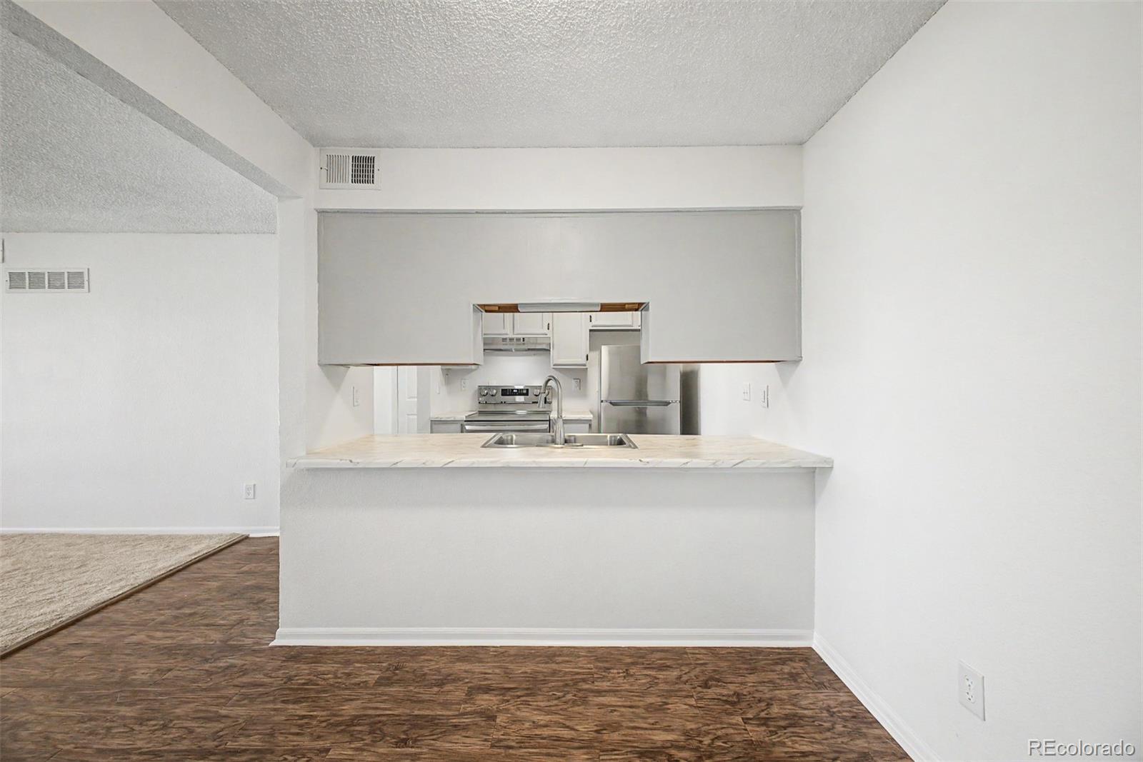 519 Wright Street Lakewood CO 80228