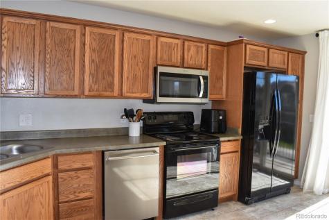 4785 E 98th Place Thornton CO 80229