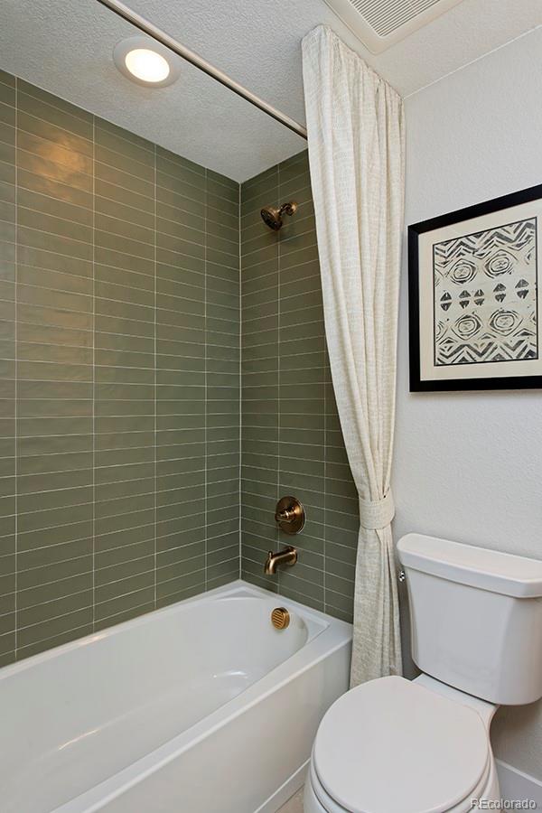 2866 S Machbeuf Court Denver CO 80236