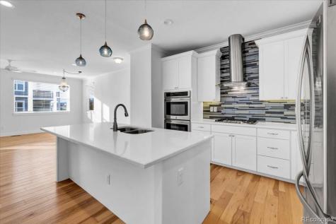 799 Robert Street Longmont CO 80503