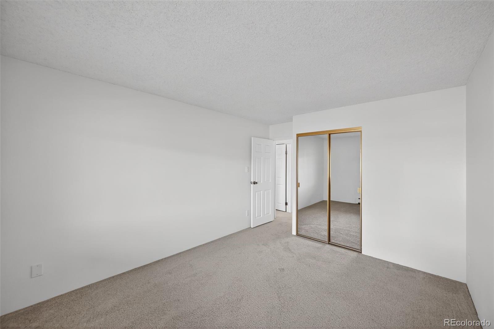 2868 S Heather Gardens Way Aurora CO 80014