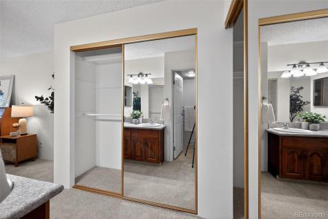 2868 S Heather Gardens Way Aurora CO 80014