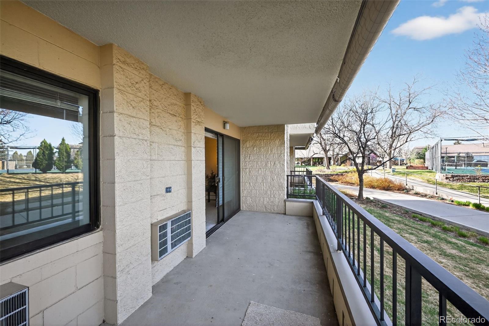 2868 S Heather Gardens Way Aurora CO 80014