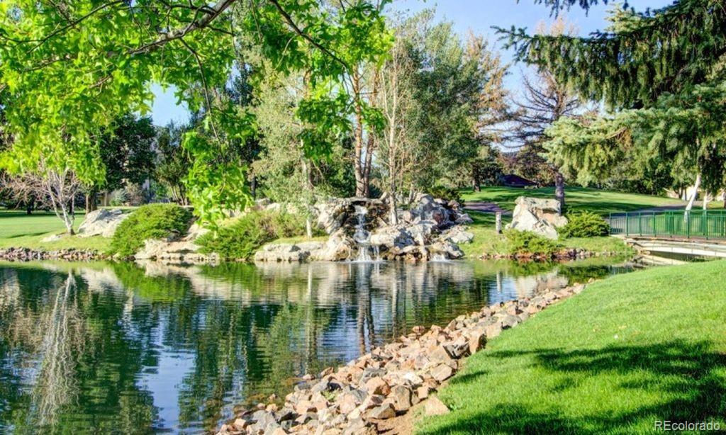 2868 S Heather Gardens Way Aurora CO 80014