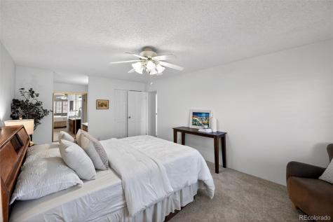 2868 S Heather Gardens Way Aurora CO 80014