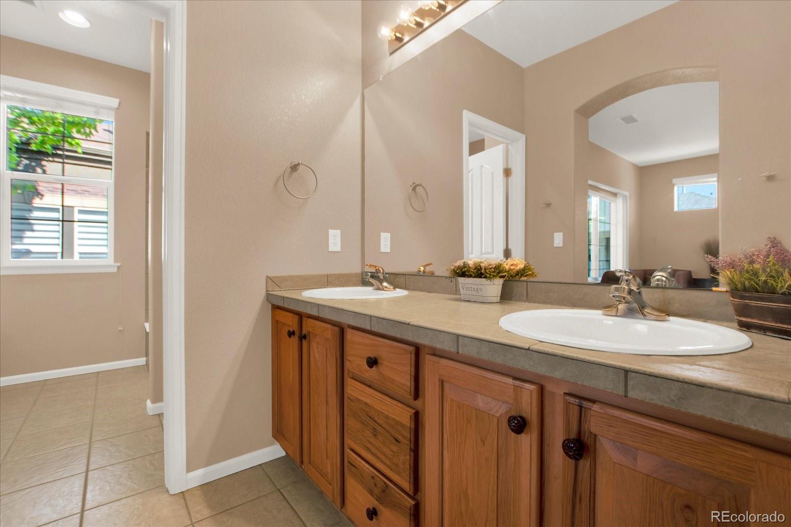 9451 Elmhurst Lane Highlands Ranch CO 80129