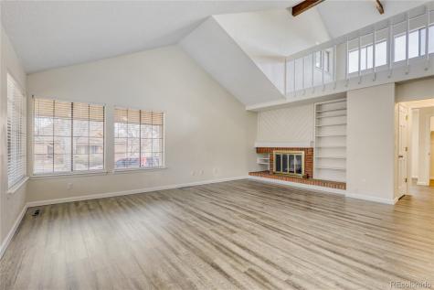204 S Eagle Circle Aurora CO 80012