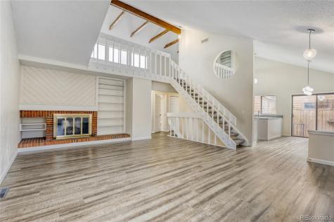 204 S Eagle Circle Aurora CO 80012