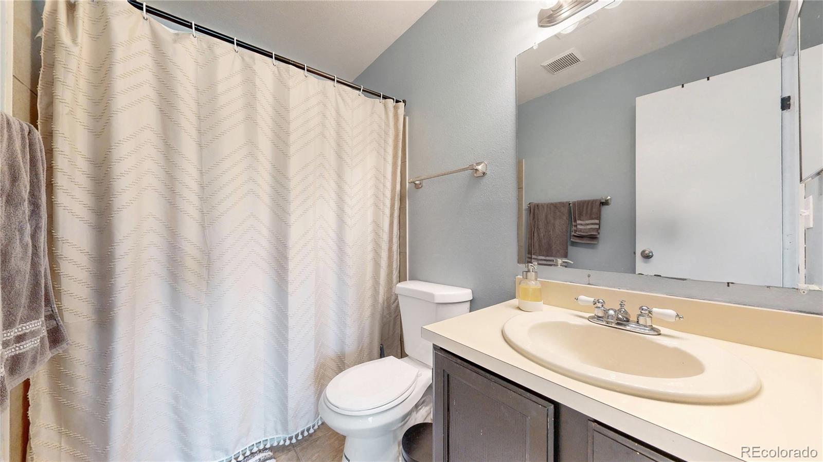 8741 Dawson Street Denver CO 80229