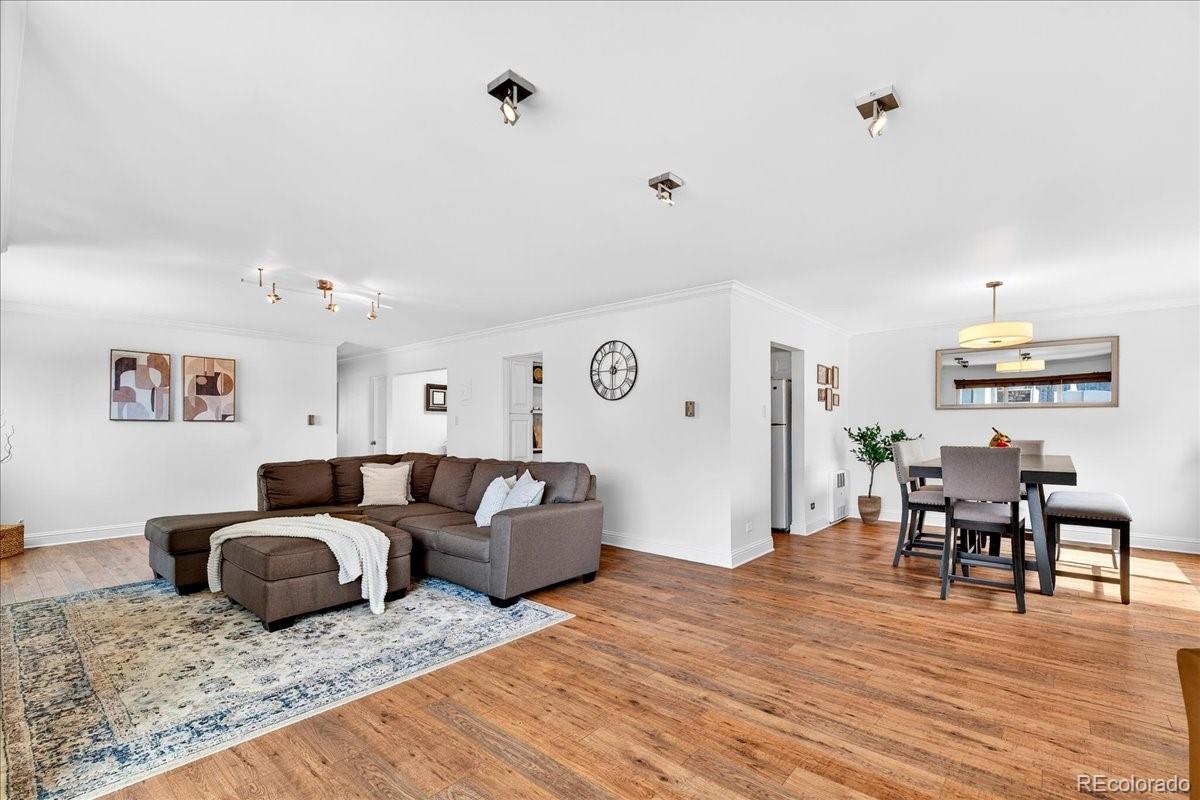 855 N Pennsylvania Street Denver CO 80203