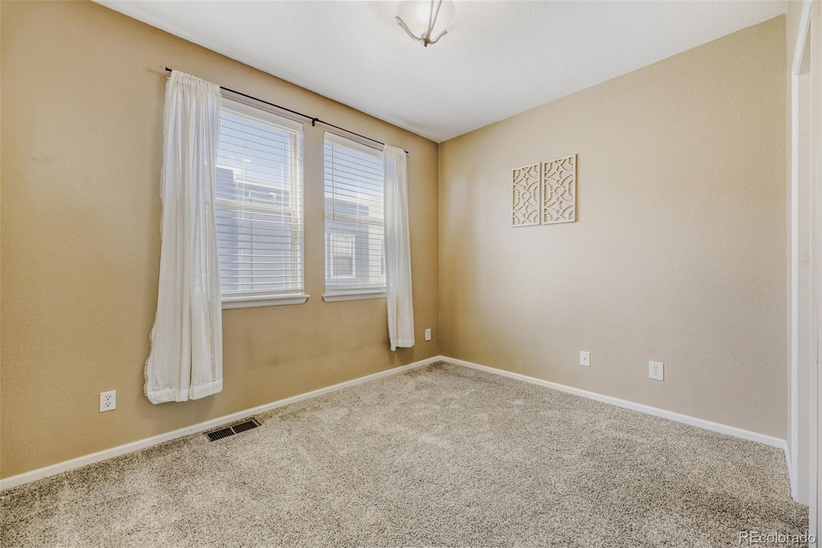 7856 W 54th Avenue Arvada CO 80002