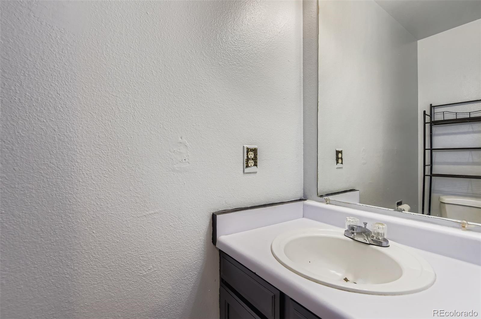 2244 S Jasper Way Aurora CO 80013