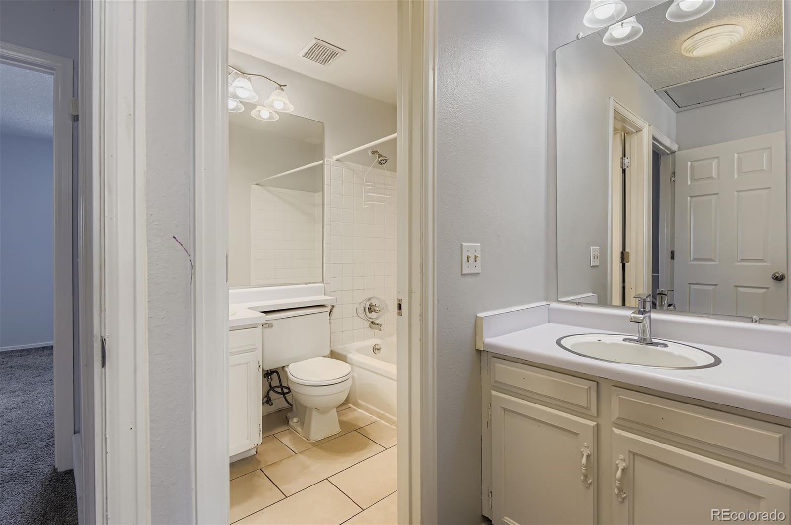 2244 S Jasper Way Aurora CO 80013