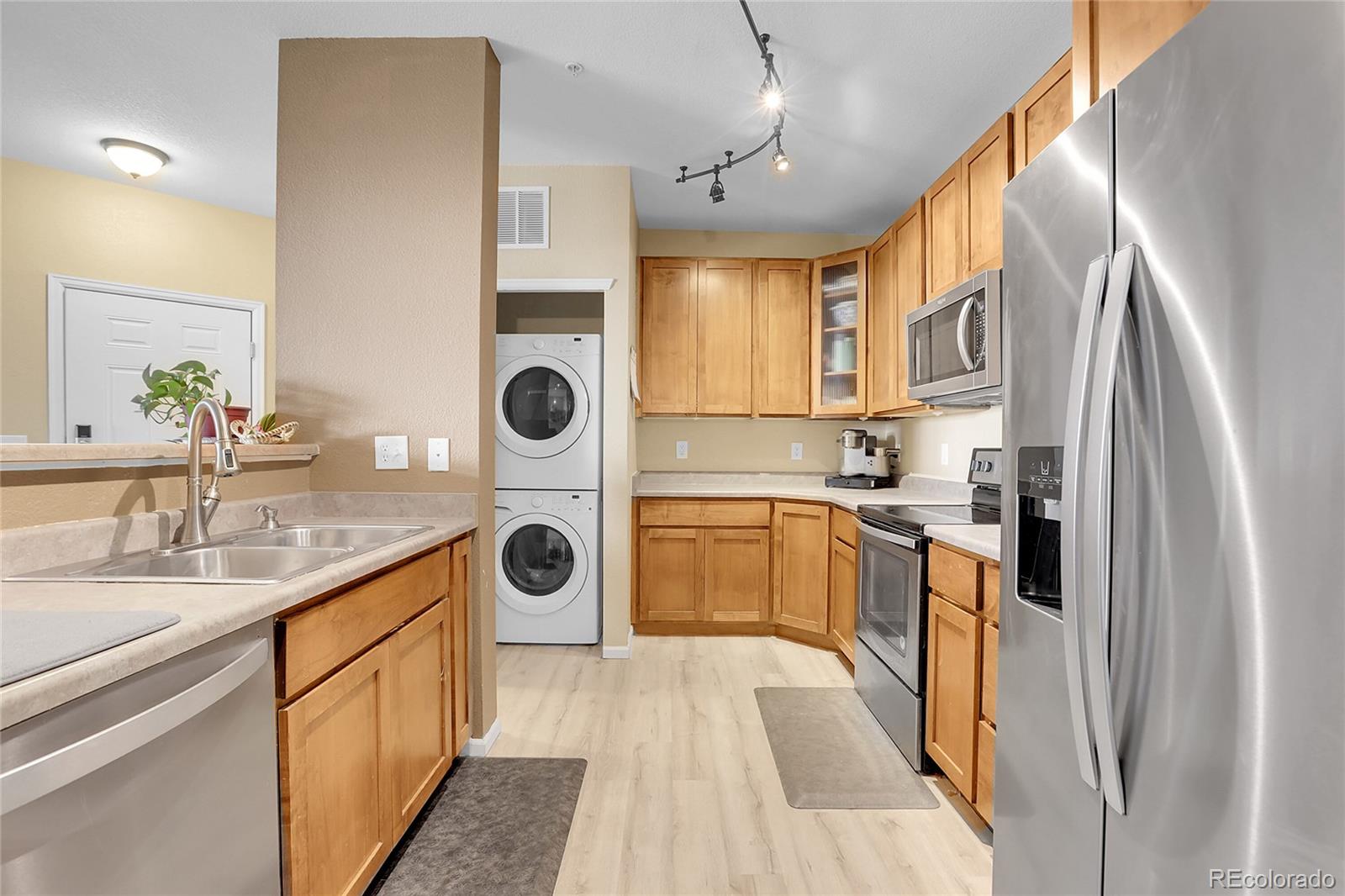 3865 S Dayton Street Aurora CO 80014
