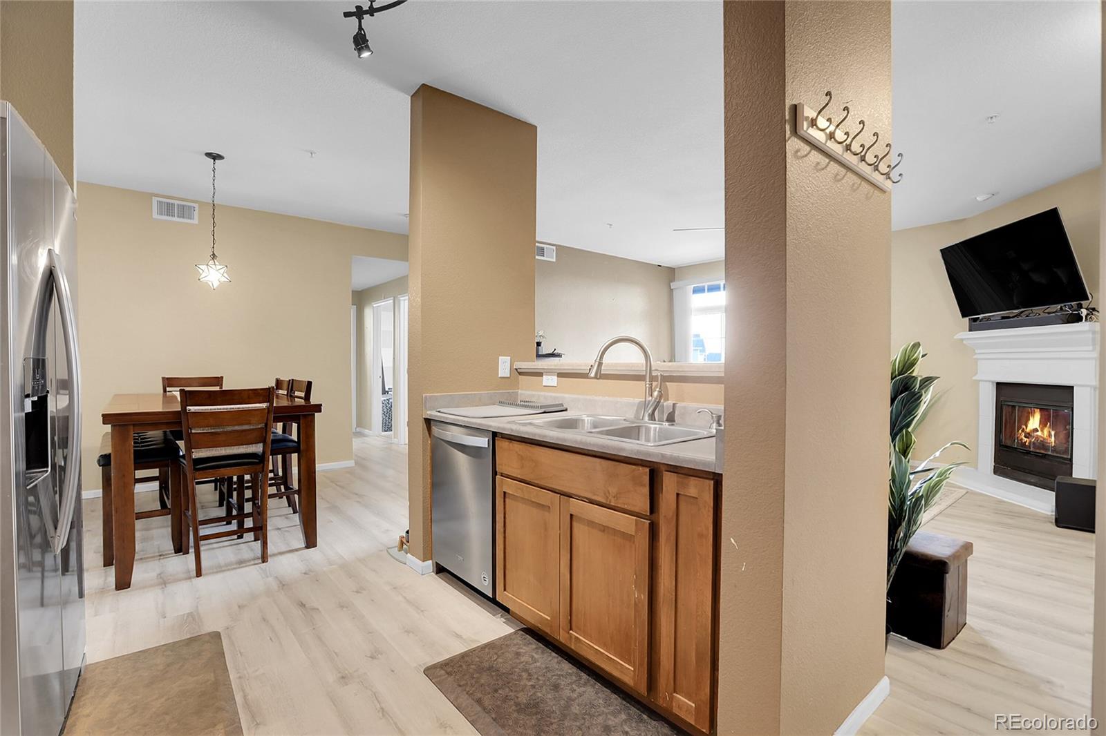 3865 S Dayton Street Aurora CO 80014