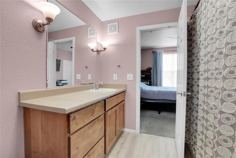 3865 S Dayton Street Aurora CO 80014