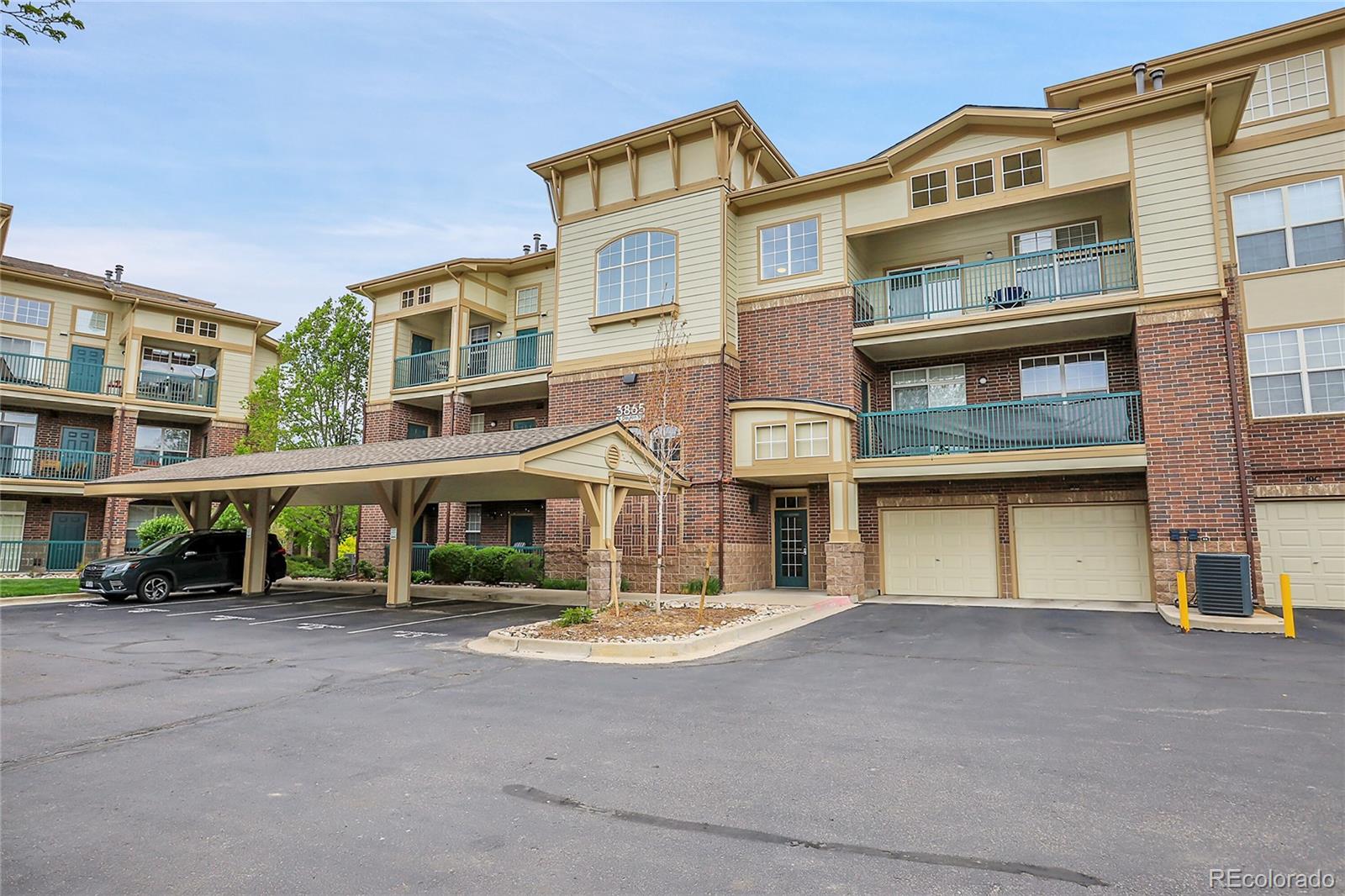 3865 S Dayton Street Aurora CO 80014