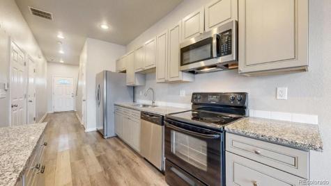 2671 Sable Boulevard Aurora CO 80011