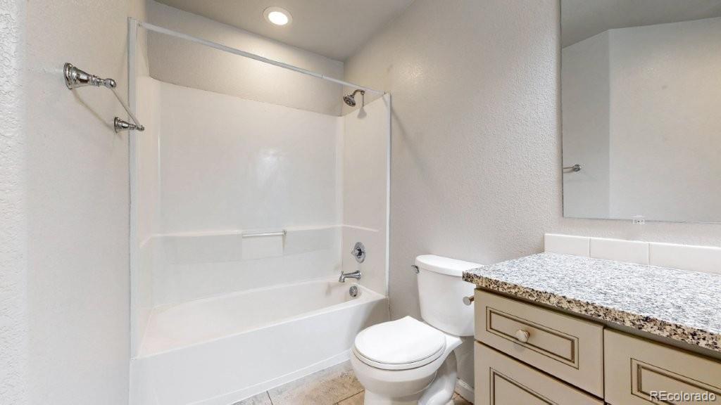 2671 Sable Boulevard Aurora CO 80011