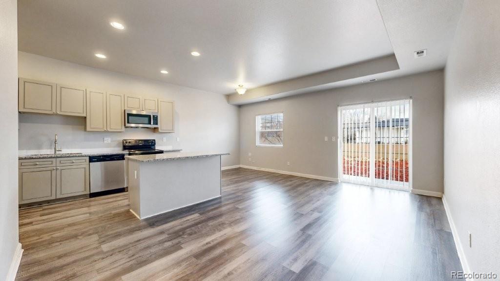 2671 Sable Boulevard Aurora CO 80011