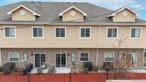 2671 Sable Boulevard Aurora CO 80011